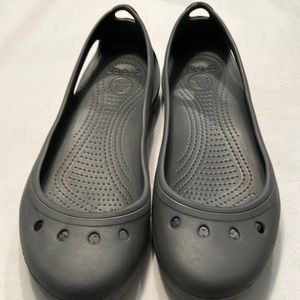 Crocs Women Size 10 Wide Gray